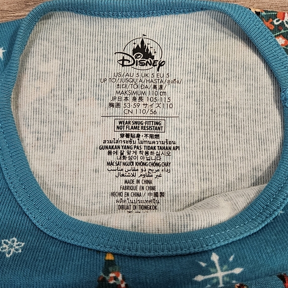 Disney Holiday Mickey Mouse and Friends Kids Pajamas - Picture 6 of 7